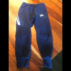 Nike joggers